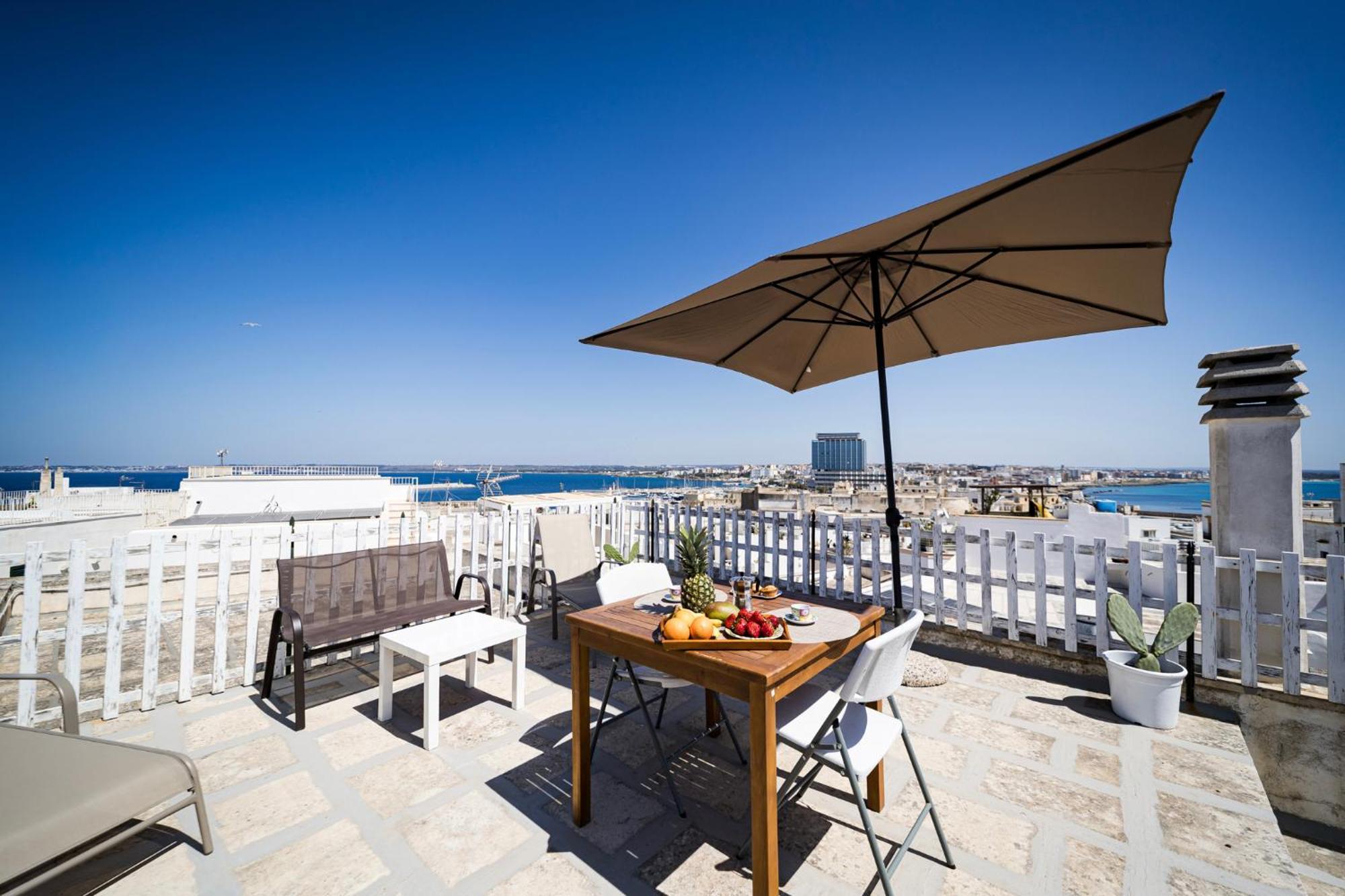גאליפולי Corte De Maio - Exclusive Terrace - By Click Salento מראה חיצוני תמונה