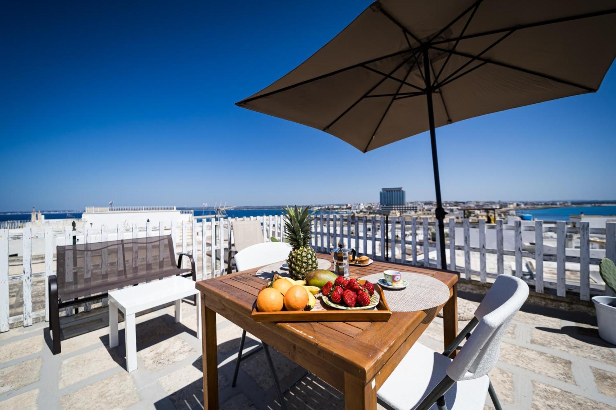 גאליפולי Corte De Maio - Exclusive Terrace - By Click Salento מראה חיצוני תמונה